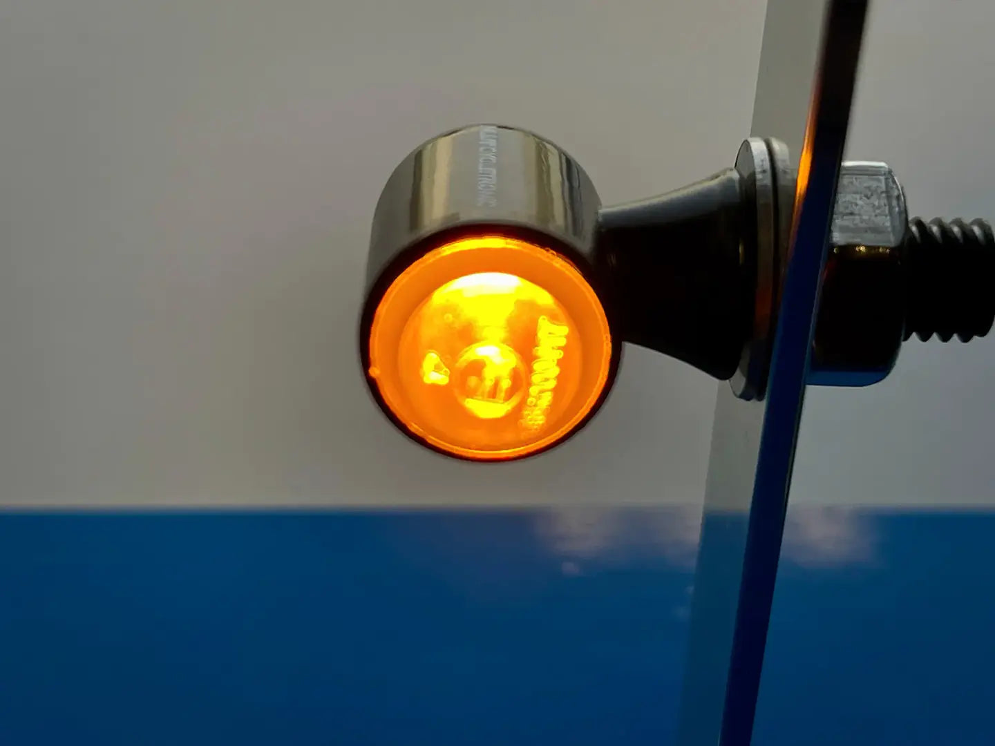 LEDX.R15Y